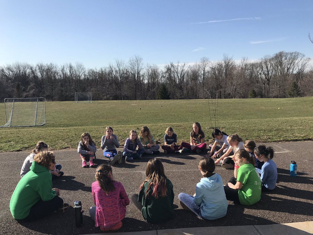 MrsNavGrade2's tweet photo. Beautiful day for Girls on the Run @Methacton We talked about strategies for dealing with peer pressure &amp; every girl met or exceeded their lap goal! @GOTRI @GOTRPA #BrThRR https://t.co/TS2Rnwisfg