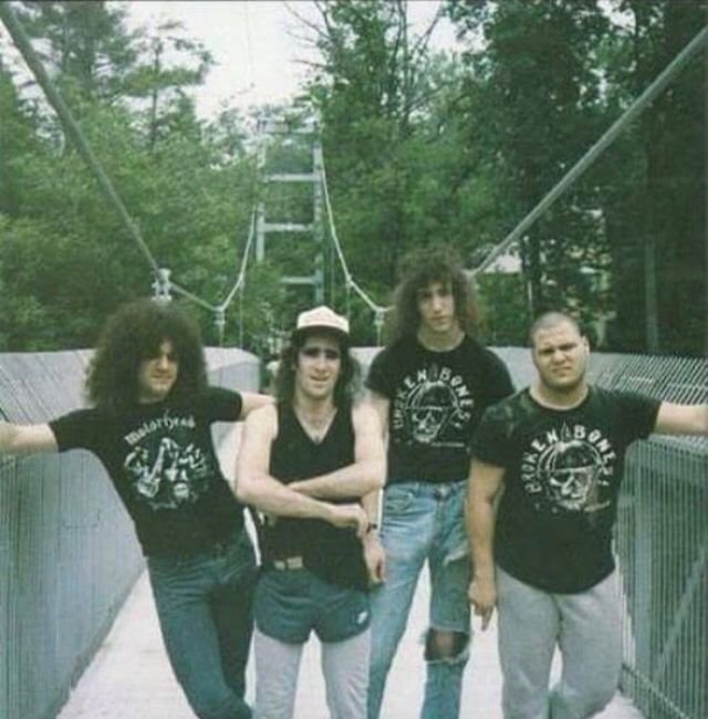 группа s. и. группа s. и. и.