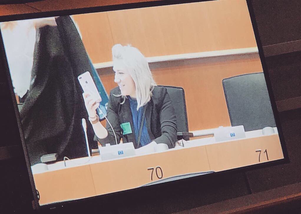 anblickwie's tweet photo. Europawochenende in Brüssel🇪🇺

Gemeinsam habe ich mit anderen Vertretern verschiedener Landesverbände der @Junge_Union über Themen wie #europa, den #brexit und #26Mai19 diskutiert 💪🏻

Danke an die CDU/JU Brüssel für das spannende Wochenende ! 

#politics #gehtwaehlen #cdu https://t.co/EUuJo0lbbm