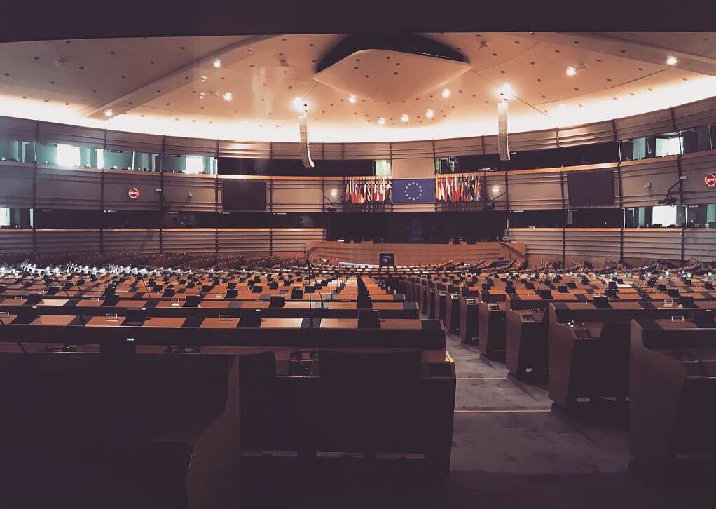 anblickwie's tweet photo. Europawochenende in Brüssel🇪🇺

Gemeinsam habe ich mit anderen Vertretern verschiedener Landesverbände der @Junge_Union über Themen wie #europa, den #brexit und #26Mai19 diskutiert 💪🏻

Danke an die CDU/JU Brüssel für das spannende Wochenende ! 

#politics #gehtwaehlen #cdu https://t.co/EUuJo0lbbm