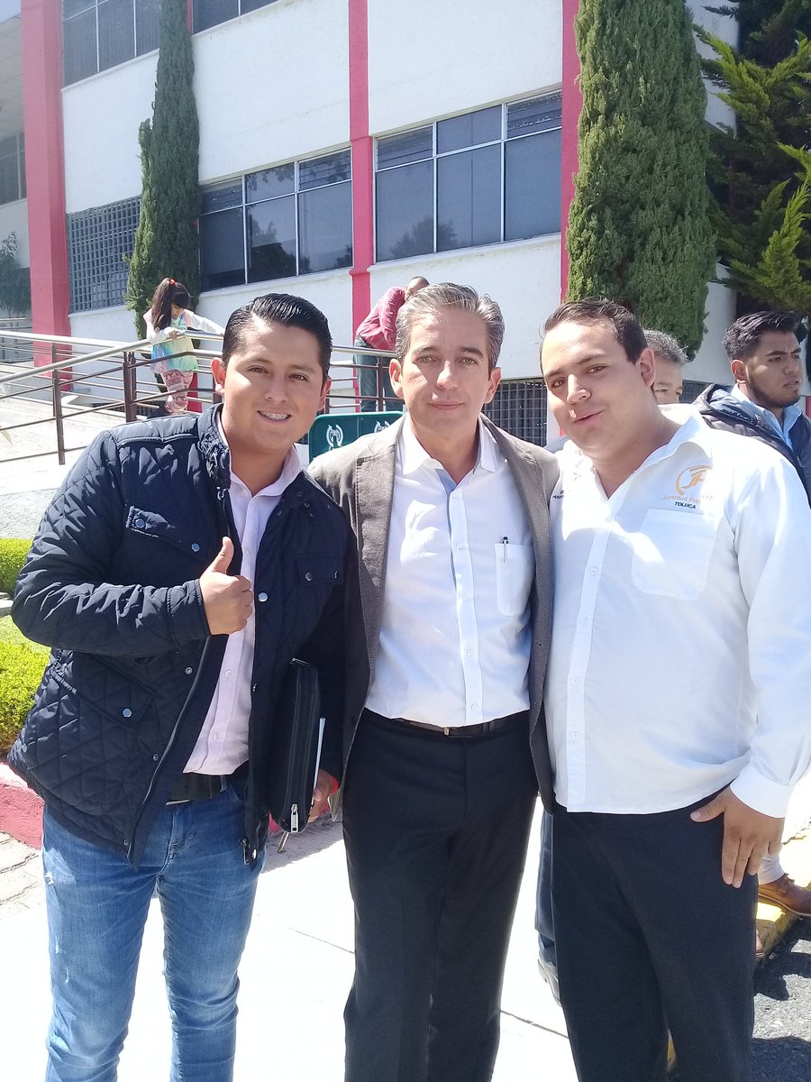 luislauba94's tweet photo. Feliz cumpleaños a nuestro secretario general del @PRI_EDOMEX @nachobeltran34 
¡Muchas felicidades! https://t.co/j7SkirKPv4