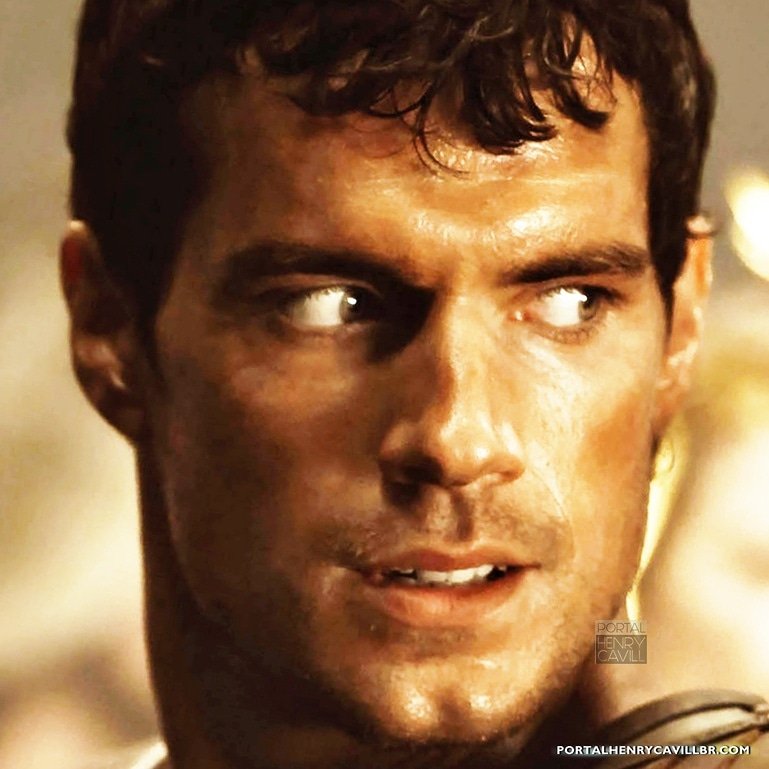 HenryCavillPo's tweet image. O olhar de quem tá vendo o colega sair mais cedo do trabalho sem avisar.

#HenryCavill #Imortais #Immortals #Teseu #ToDeOlho #SoObservo