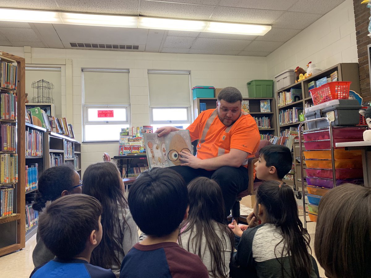 theWorksinFirst's tweet photo. First Graders had a special guest reader in library today. We 🧡 listening to Mr. Byrnes for story time! 📖🥚📚He even taught us the #centralmessage of the story! #thegoodegg #HiawathaPride #everyonelovesagoodbook https://t.co/APrutTxzSc