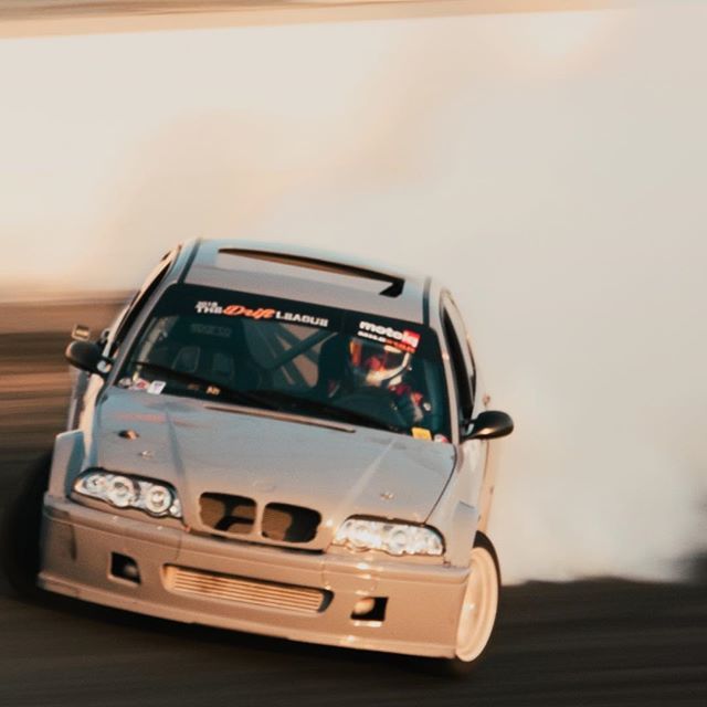 AjMuss's tweet photo. Can’t wait to get back in the seat next week and get some preseason testing in!!! Who wants to ride along ??? #formuladrift #fdpro2 #turbobmw https://t.co/63gITGsCtF https://t.co/2CRLHvpTUW