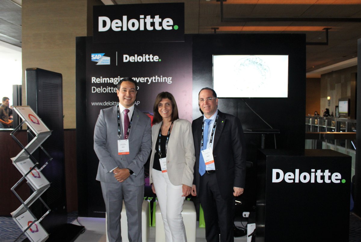 LuchoTalledo's tweet photo. Excelente jornada la de ayer en #SAPNOWPeru , el evento mas grande de SAP en Perú donde se hablo de como la tecnologia esta aportando cada vez mas y mas a las compañias no solo a ser mas eficientes sino tambien a encontrar nuevos modelos de negocio. #SAP @DeloitteSAP https://t.co/dKDOXRSuru
