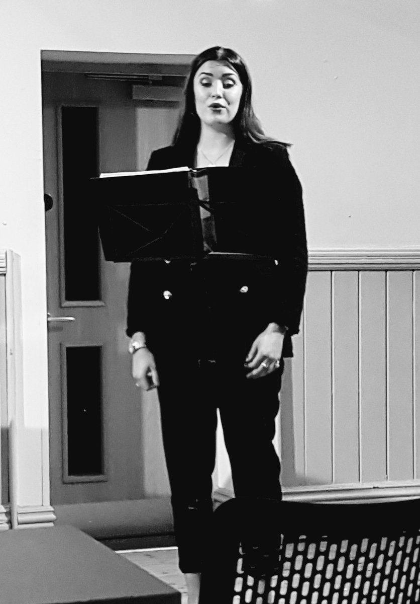 LynneStrutt's tweet photo. Another wonderful #classicalplatform @HeadingleyHEART tonight with the usual very high standard of performers https://t.co/Tlor5huH8w