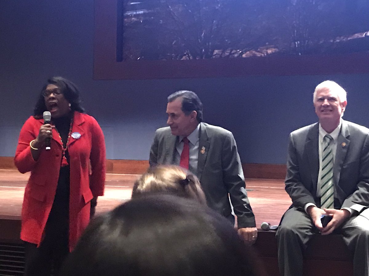 SWShaylaS's tweet photo. @RepTerriSewell @RepGaryPalmer @RepMoBrooks share the stage in commonality encouraging Alabama students @DCFlyIn #capstone2capitol2019 @UA_SocialWork @ccphelps1 @kimberlybgibson https://t.co/NmxA8IoxtW