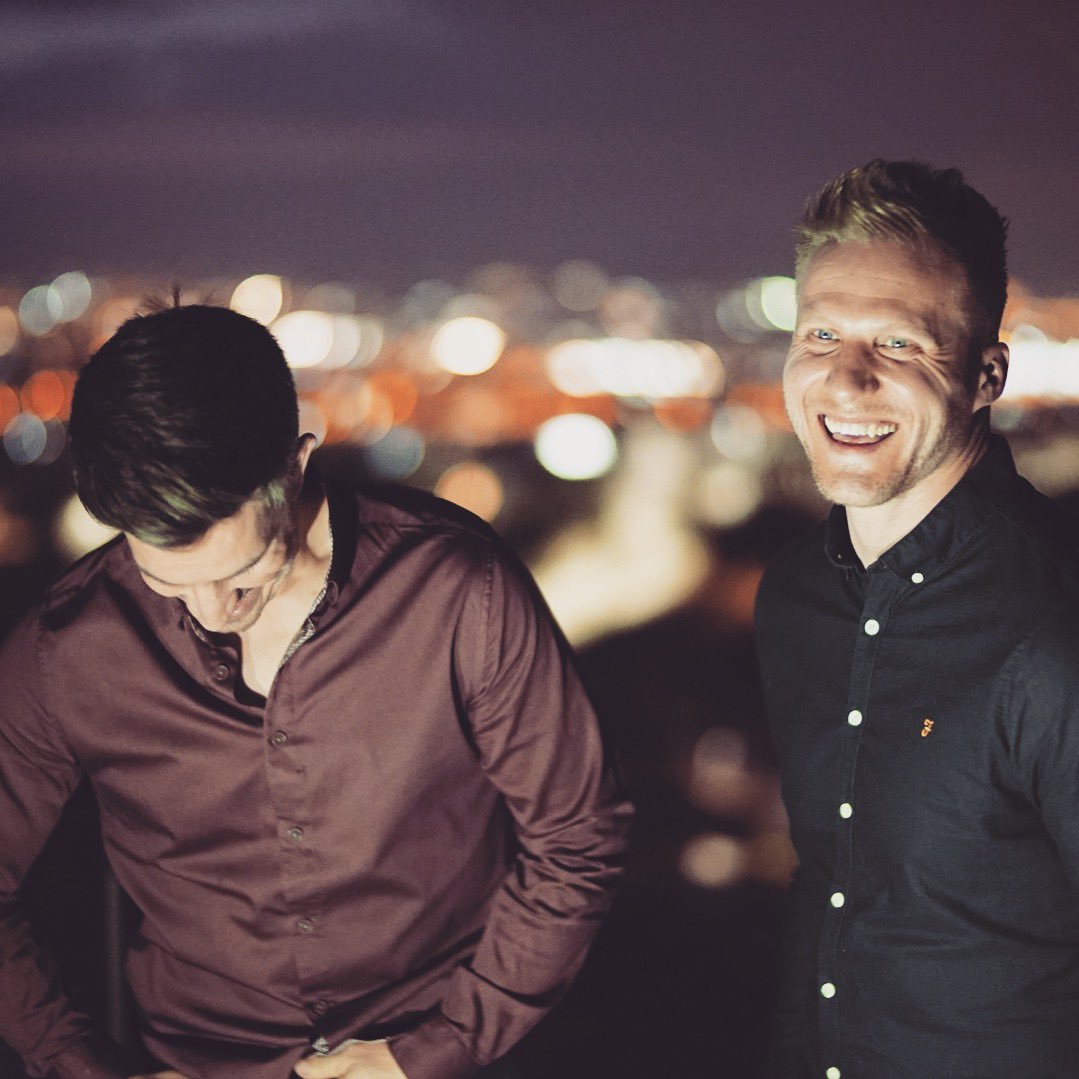 PistonWebDesign's tweet image. Not often do we relax when working.... when we say relax - we mean 4:00am rooftop hip-hop dance off ✌🏻 @silverfieldvila @uniqueluxstays