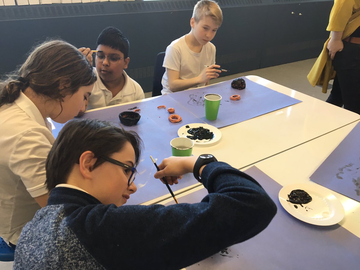 MsJennsClass's tweet photo. Art Lesson—painting our Greek kraters. So great to see a different side to my students. #arteducation #PETlearns https://t.co/1WJRePUYLb