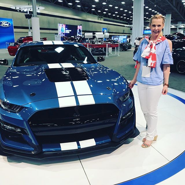TracisStar's tweet photo. Finishing the @dfwautoshow with another #dreamcar - @ford #shelby so fine!
๐๐๐๐๐
๐
๐
๐
๐๐๐๐๐
#ad #sponsored #dfwlovesautos @agirlsguide2cars #dfwautoshow #car #cars #autoshow #carshow #autoshows #carshows https://t.co/4Nq80LnBkB https://t.co/Ex928hh6PZ