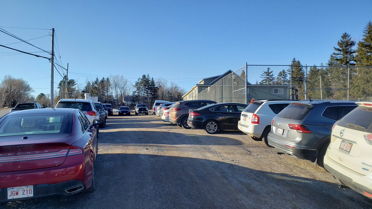 dondarlingSJ's tweet photo. We are blessed to have expert staff who care about citizens of @cityofsaintjohn and beyond. Attending tonight's #flood2019 preparation session hosted by Saint John EMO with many partners. #beready2019 https://t.co/T9qGqXjiPi