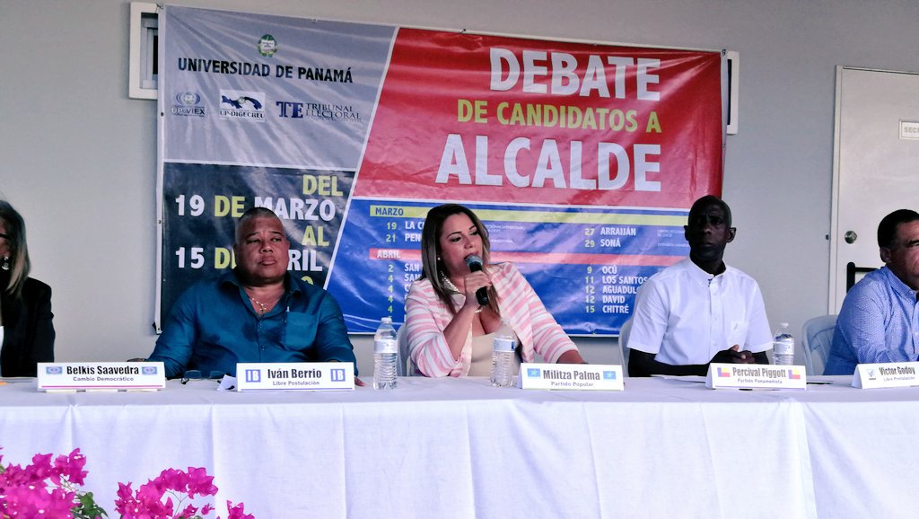 ErickArraijan13's tweet photo. Debate de Candidatos a Alcalde.  Gracias a la Universidad de Panamá y al Tribunal Electoral.  #Arraiján es importante escuchar a sus candidatos y votar por la mejor propuesta. #Burunga #SantaClara #CerroSilvestre #JuanDemóstenesArosemena #VistaAlegre #Veracruz #NuevoEmperador https://t.co/64rjV3vTMZ