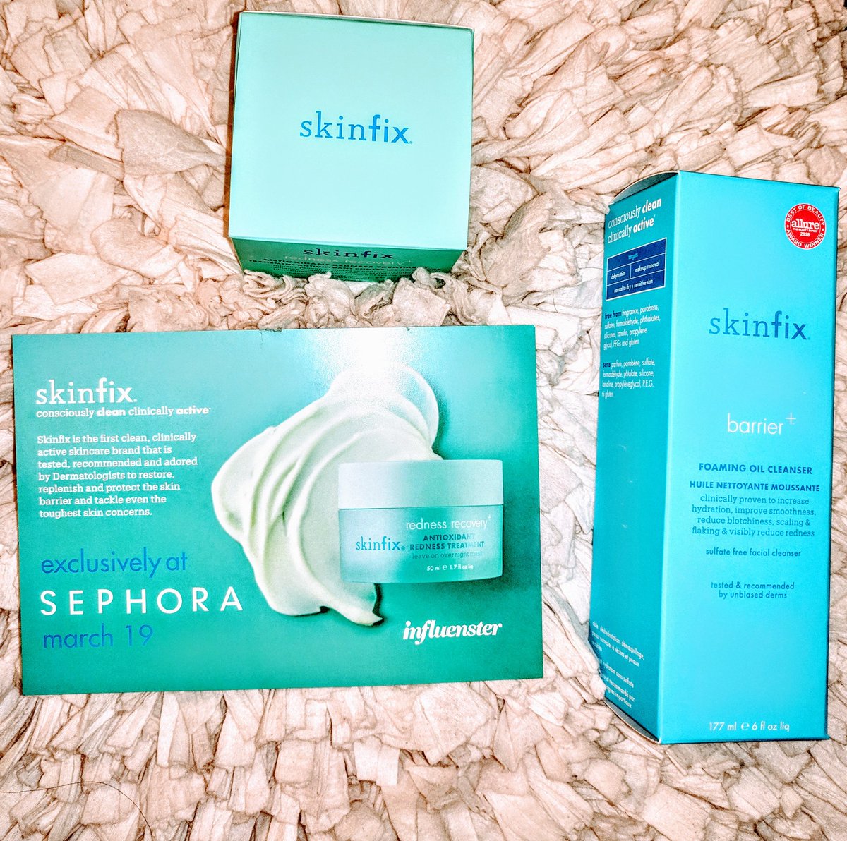 bllairtuller's tweet photo. Can't wait to use SkinFix,I suffer from eczema and rosacea and boy when I break out I BREAK OUT! Can't wait to see if SkinFix will help better my skin.I received these products complimentary for testing purposes.#skinfix #skinfixme #contest #complimentary @SkinfixInc @Influenster https://t.co/YJsXhr1dOn