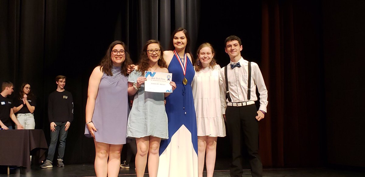 LHSEagleEye's tweet photo. OAP advances to AREA!! They also received Top Tech crew, as well as awards for honor crew and all-star cast. https://t.co/Ju2zHi4b8M