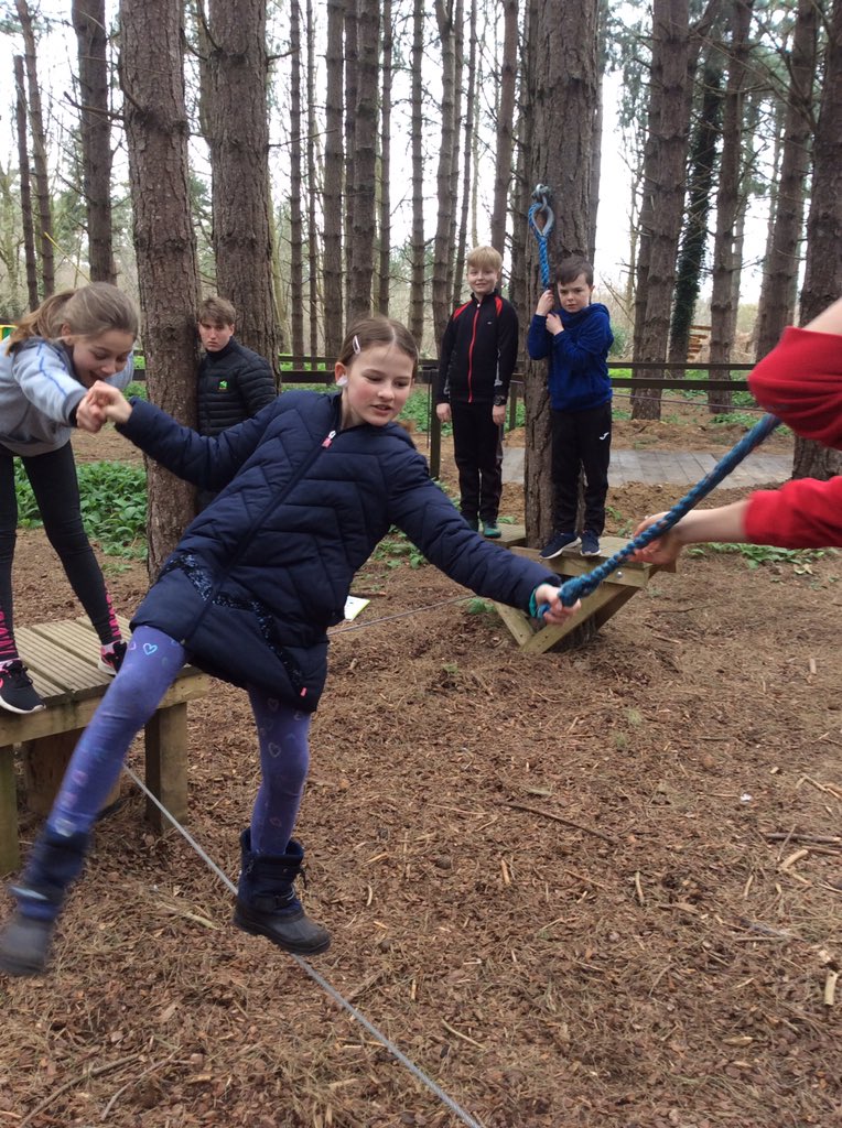 gtellinghamsch's tweet image. Careful...