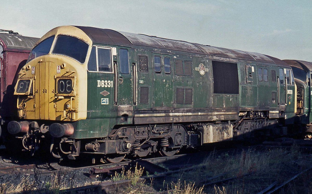 Class 22 - diesel-hydraulic ordered by Western Region as part of a misguided campaign to prove that a diesel-hydraulic version of the 21 could be shit too.
