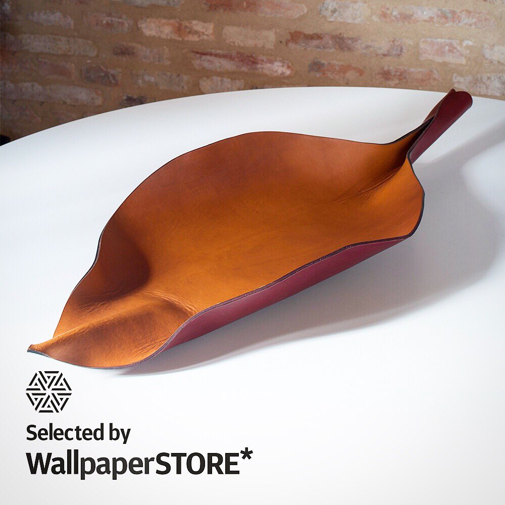 masgilles's tweet photo. ❤️ #OscarMaschera #ItalyDesign #Leather #Craftsmanship #ItalyCreativity #LifestyleLiving #Decoration #InteriorDesign #WallpaperDesignAwards @oscarmaschera #TheStuffThatRefinesYou @wallpapermag @store_wallpaper https://t.co/OEACiqziYs https://t.co/bXKYdCkkP2