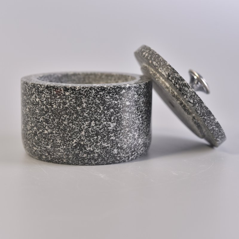 Luxury ceramic candle jars .
Sunny glassware,a leading company in glassware industry in china.
With strong sense of design, high quality, perfect logistic team, every detail make the whole company strong and strong.Welcome to visit us.
okcandle.com