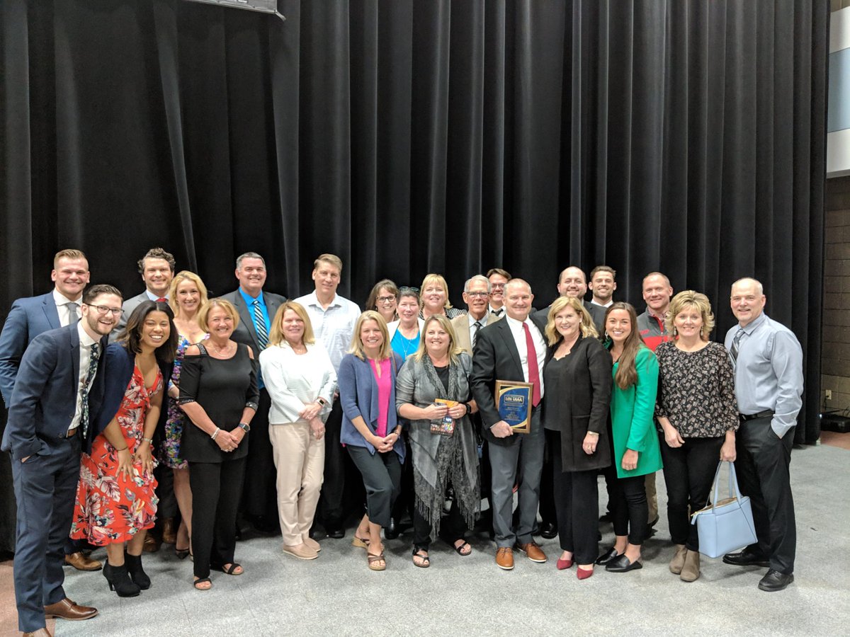 CentCougs's tweet photo. Amazing night in St. Cloud as family members and incredible Centennial friends came to celebrate with their AD, for his being named AD of the Year for 2019. #cougarpride https://t.co/xORJnRMoay