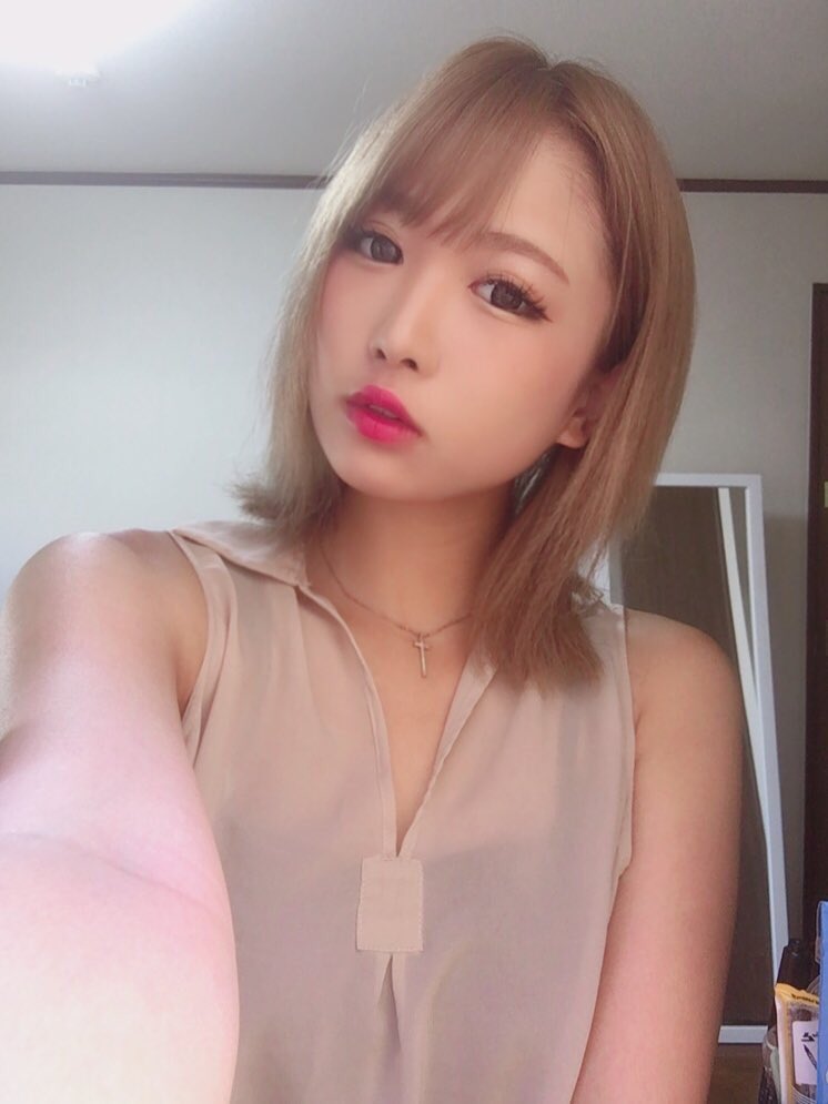 oreren_0414's tweet photo. 伊藤桃々が好きすぎてヤバイ
通信量と睡眠時間全てそそぎこんどる https://t.co/A5KfywjnuW