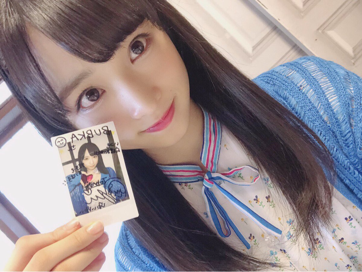 小栗有以、小田えりな、下尾みう 集合チェキ