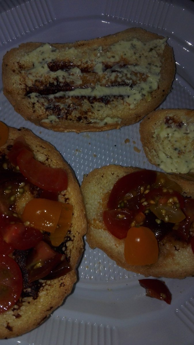 twinsthings's tweet image. So in light of today's #Bagelgate, we decided to change up our #Bruscetta buildup with some nice thin #breadslice rolls rather than a thick Italian loaf... #stlouisstyle #food it was underwhelming.

Still love you, St. Louis!

instagram.com/twinzzverheyen…