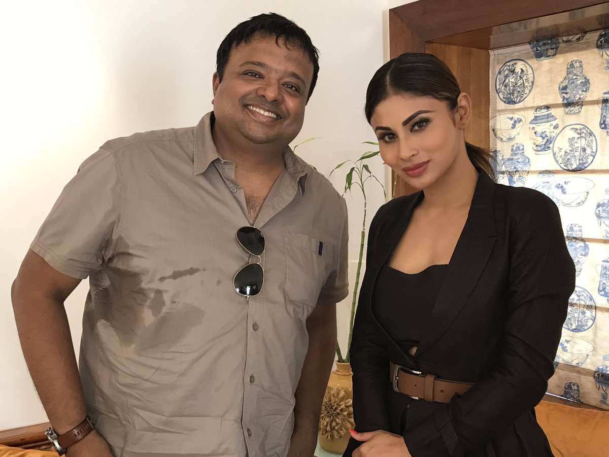 She explains to me how she almost went back to tv to do #Naagin3 but then a slew of super films happened. @Roymouni is sitting pretty ( literally ) with #Gold #Brahmastra #MadeInChina #BoleChudiyan Im positive that this classic beauty is gonna dazzle again in @RomeoAkbarWaltr