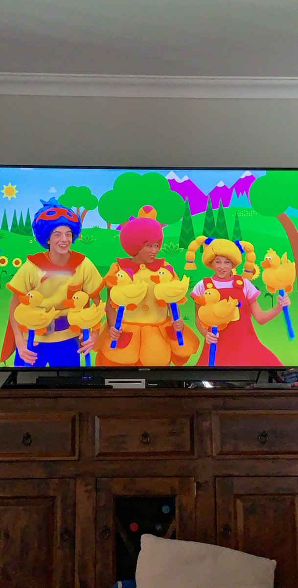 NtrisingC's tweet photo. Genuine scenes on ABC during the day. Have just spotted @WoodEaston’s very own Toby McLean, @CrippsSomf’s Joel Selwood and @Joseph78770936’s Luke Shuey #duckduckgoose https://t.co/U4RqG7OMcO