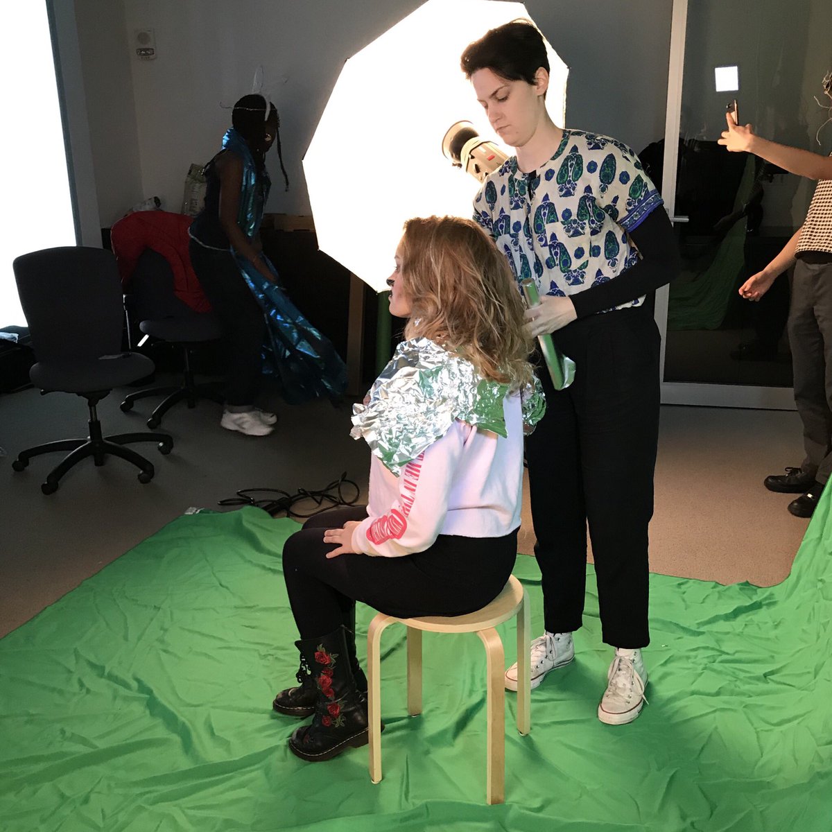icateens's tweet photo. Thinking back to our video portraits workshop with Isabel Beavers and Laine Rettmer on this #womencrushwednesday #wcw #icateens https://t.co/wt6xJYhx5h