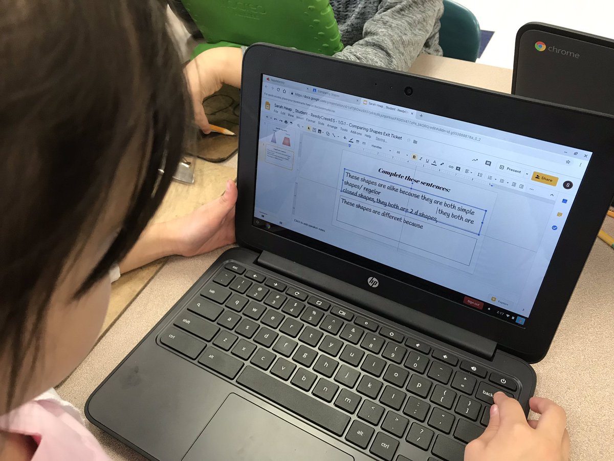 mrsjromanelli's tweet photo. Weโre lucky learners here at the Creek! Today we had the technology to: read books we wouldnโt otherwise have access to, research famous women in history, create our own geometry riddles, and collaborate with our classmates! #firstgradelearners #googleclassroom https://t.co/jWJndf11LL