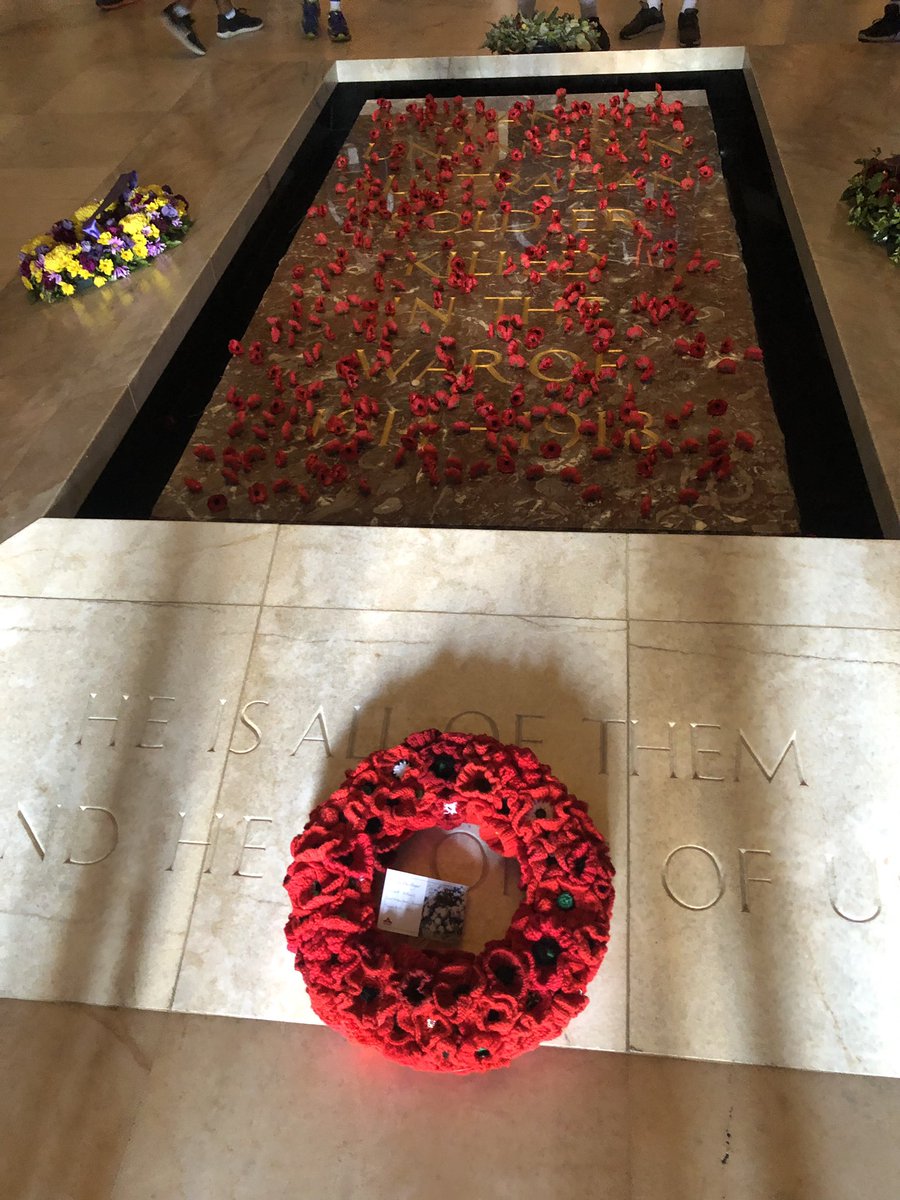 GNLCCamps's tweet photo. @GNLCCamps An emotional wreath laying ceremony on behalf of our GNLC community. https://t.co/bv0N2GmlWZ