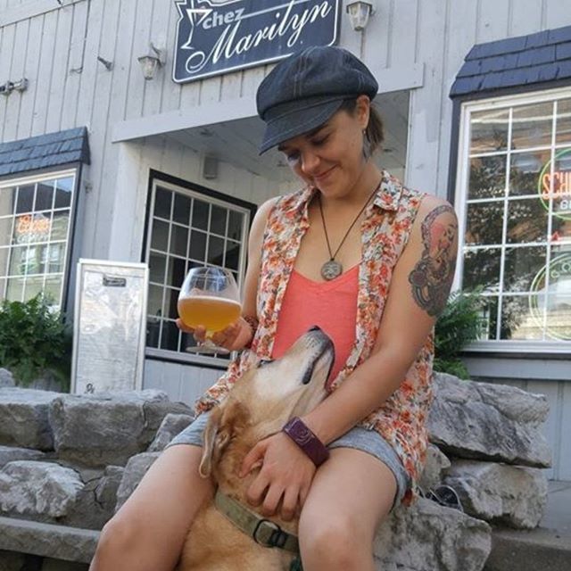 VisitAlton's tweet photo. Even your furry best friend needs a weekend away. Bring your doggies along on a pet friendly trip to and around Alton.
.
.
.
.
#VisitAlton | #EnjoyIllinois | #Dogs | #FurryFriends | #PeFriendly | #Pets | #Doggies | #RoadTrip | #WeekendAdventure | #Travelgram | #Travel https://t.co/OxrDH7V1gu