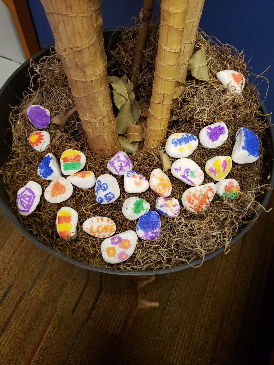 cmlibrary's tweet photo. Children and parents created masterpiece Kindness Rocks at University City Library while reading and discussing Matt de la Peña's Love for Community Read 2019. #CommunityRead2019 https://t.co/TtHmi8FX4U