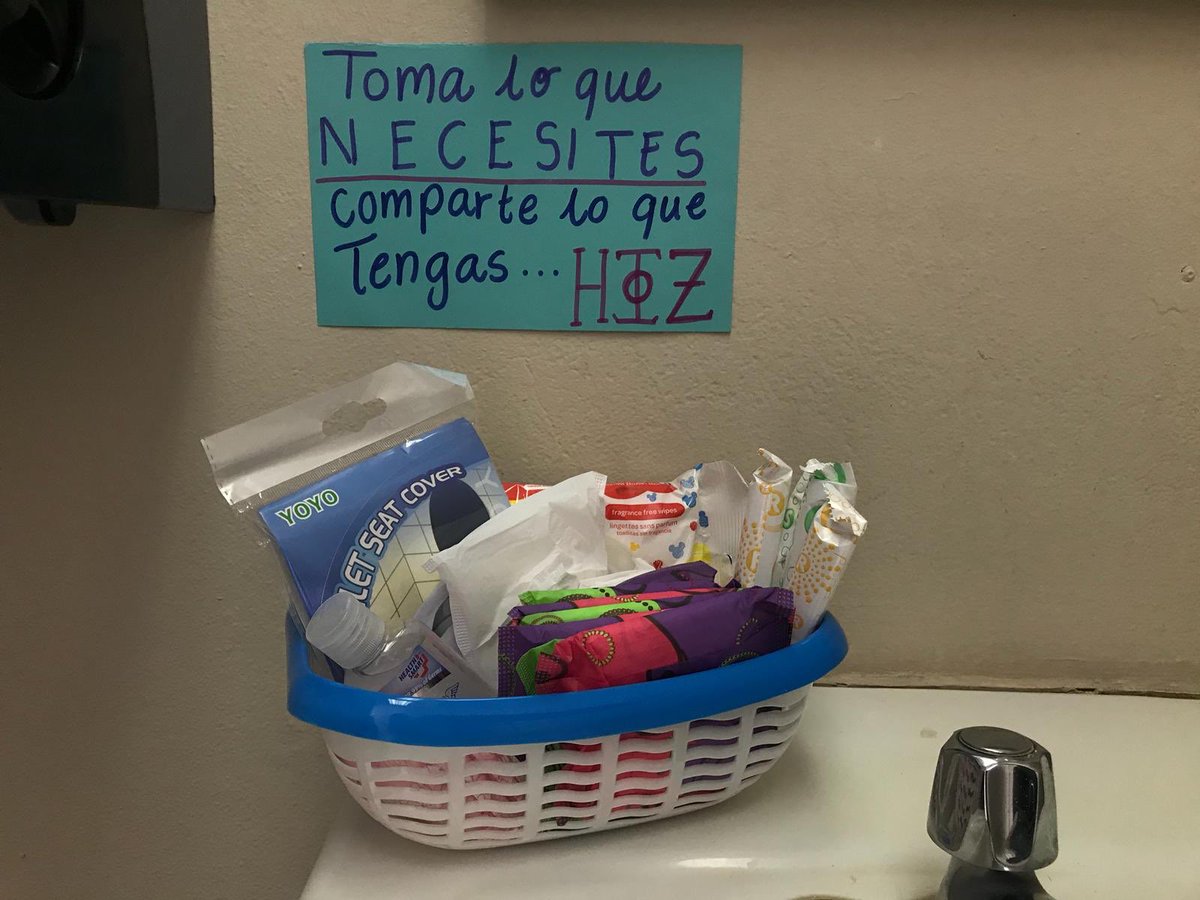 ZetaCap's tweet photo. ¡BENEFICA DE HOY! 💘 
Adoptamos esta idea que surgió desde unas chicas en una escuela superior y la quisimos llevar a nuestro recinto, UPRU. ¡Chicas, sientanse bellas y confiadas por lo que son! #AMOROMNIASUPERAT #SIEMPREJEVAS #BUENASVIBRAS #CAP.ZETA #ETAPHIZETA 💛💚 https://t.co/pYhKFhzUCk