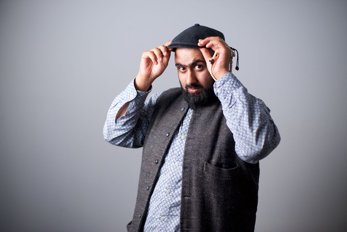 WIEF_Foundation's tweet photo. #Throwback: #WIEFInFocus interview with @bilalhassam. He participated in WIEF #YoungFellows 2015 in Cordoba, was a doctor in London but decided to really #makeadifference. This is his story: https://t.co/03lyTlEQU3.
Photo from Bilal Hassam.
#WIEFpublication #articlestoread #TBT https://t.co/bTzObVCaz9