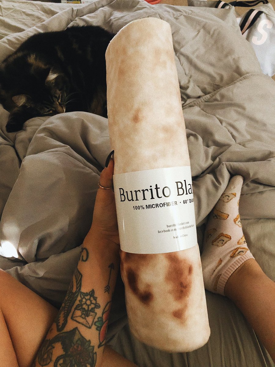 smallcowboyhat's tweet image. lmaoooo i just got home and this was inside a package addressed for me. amazing