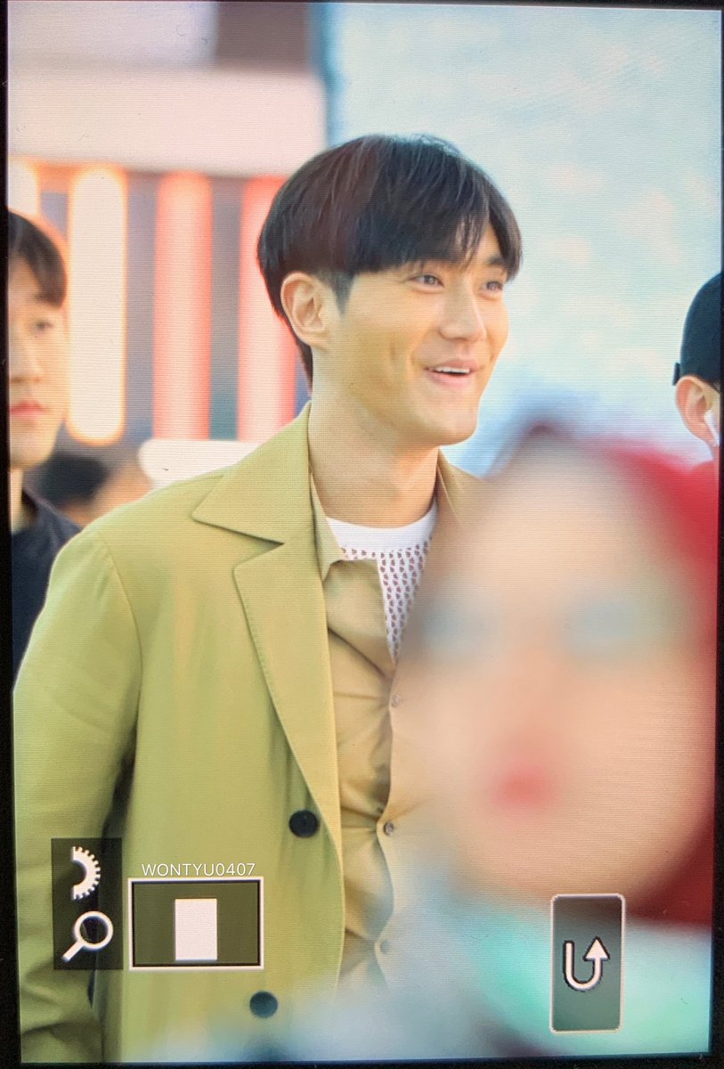 190328
<a href="/siwonchoi/">Siwon Choi</a> 
​​​#SIWON 
#시원 
#superjunior⁠ ⁠⁠ ⁠⁠ ⁠ 
#슈퍼주니어⁠ ⁠⁠ ⁠⁠