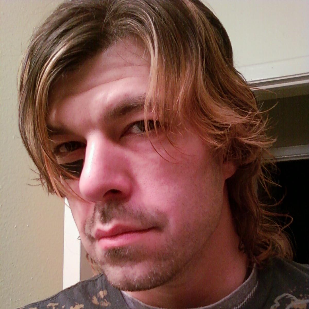 tariqnasheed's tweet photo. This is Mark W Jabben of Ft Worth Tx. According to reports Mark has a history of harassing his Black neighbors. This week, Mark allegedly harassed the 5 y/o grandson of his neighbor Kevin Battle. When Kevin knocked on Mark's door to ask what was said, Mark shot Kevin &amp; killed him https://t.co/Y6mDB55fq7
