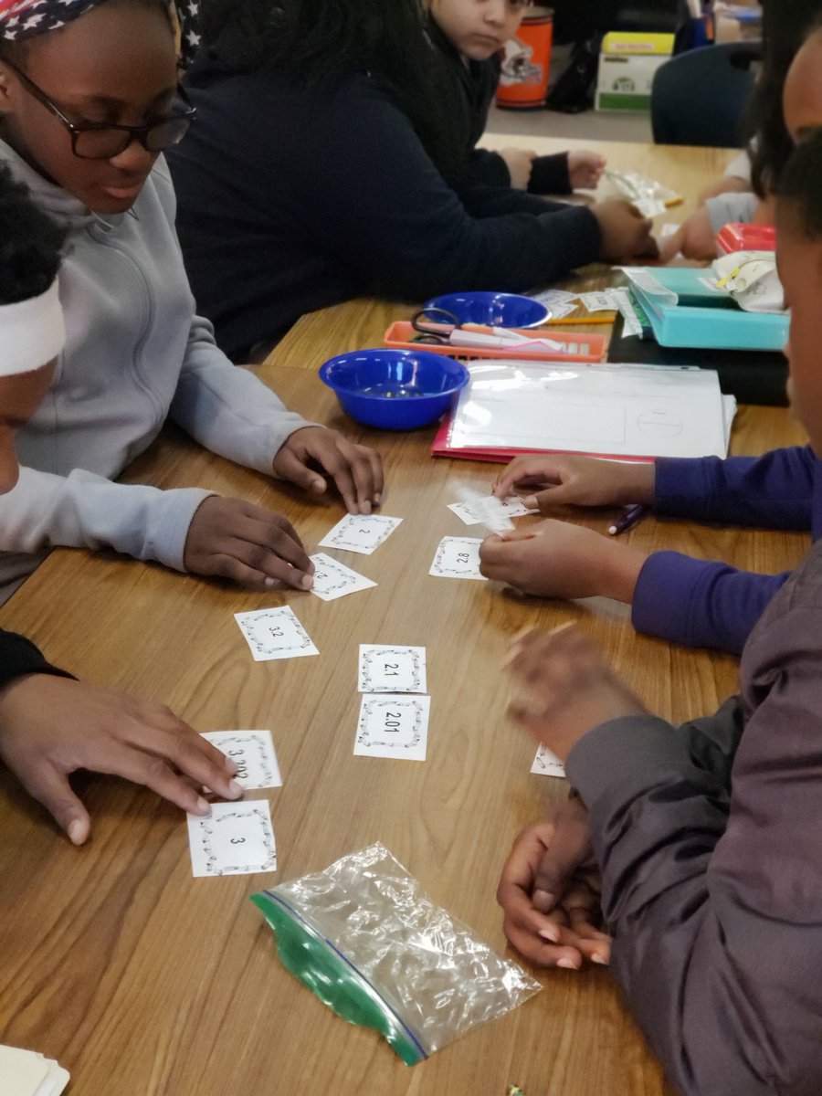 masterteacher24's tweet photo. High level math review for #GAmilestone testing! They did great! #collaborative groups on #5thgrade hallways @BryantBengals #TeamBryantES @CobbSchools @CobbMathDept https://t.co/C4jr9X7t41