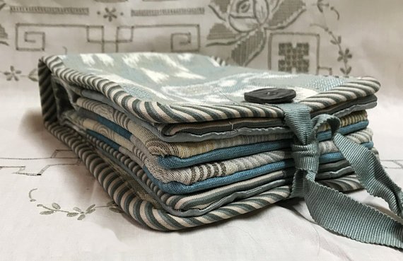 Rescuedoffering's tweet photo. Circular Knitting Needle Book https://t.co/QccKb0xPhy via @EtsySocial #Specialtoo #etsyspecialt #needlebook #needlekeeper https://t.co/5y1N5tCFEN