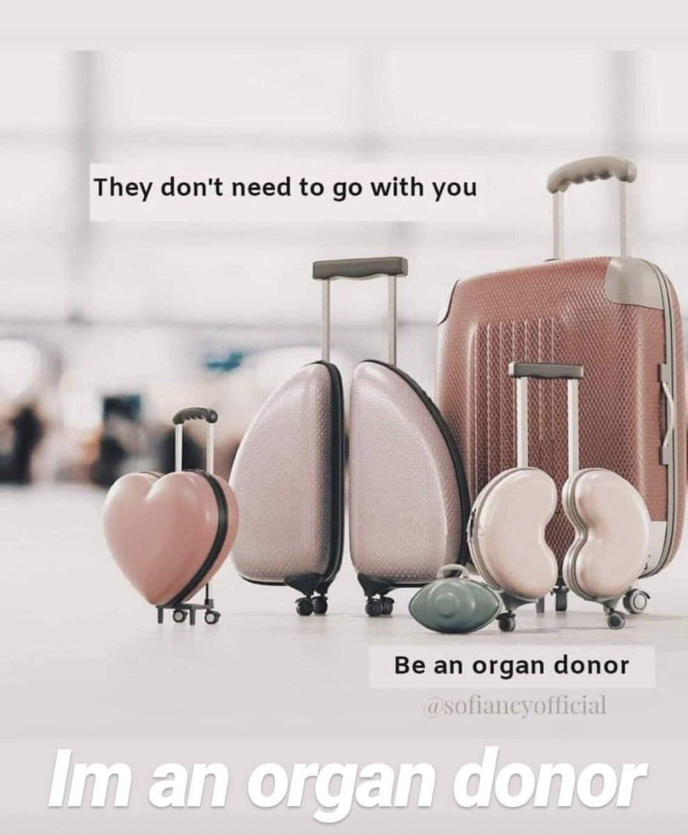 SnapUpj's tweet image. What a great picture! There’s still time to sign up at one of our #CORE tables to become an organ donor. 1 person can save up to 8 people by donating their organs!!