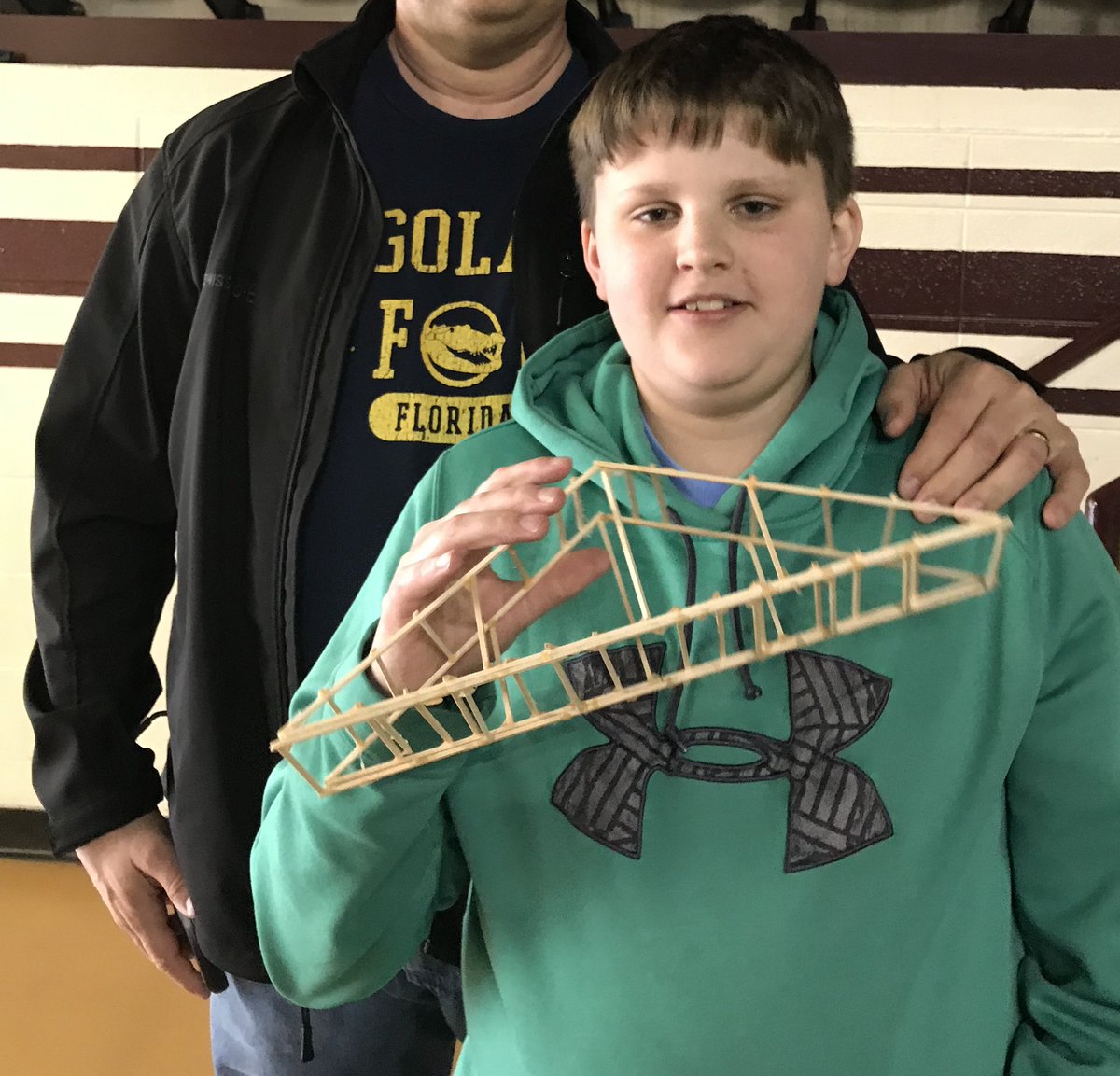 April Thompson tweet media