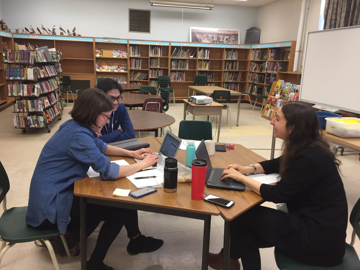 MariaHarveyTL1's tweet photo. So excited to be in the final planning stages for our #STEM #globalcompentencies #studentvoice evening next week @TDSB_AnnettePS @TDSB_HPAS @TDSB_STEM @LC4_TDSB And...even more exciting is that there will be a Dash &amp; Dot given out to one lucky student for participating! https://t.co/24R6DPOgvi