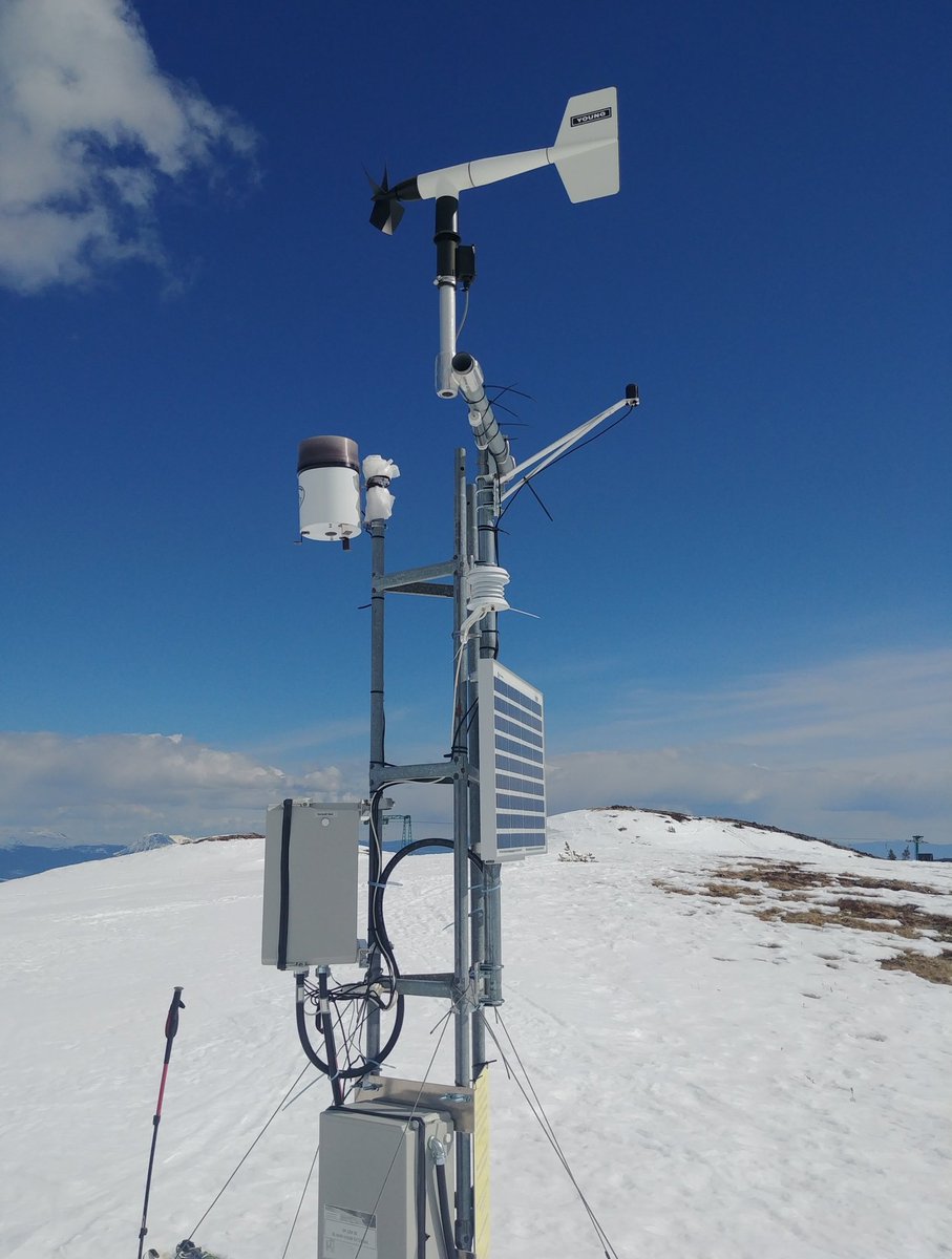 abevingtona's tweet photo. A quick trip to replace a fallen #radshield is a nice way to break up the week! #HudsonBayMnt #Smithers https://t.co/HCDbL2CxJx
