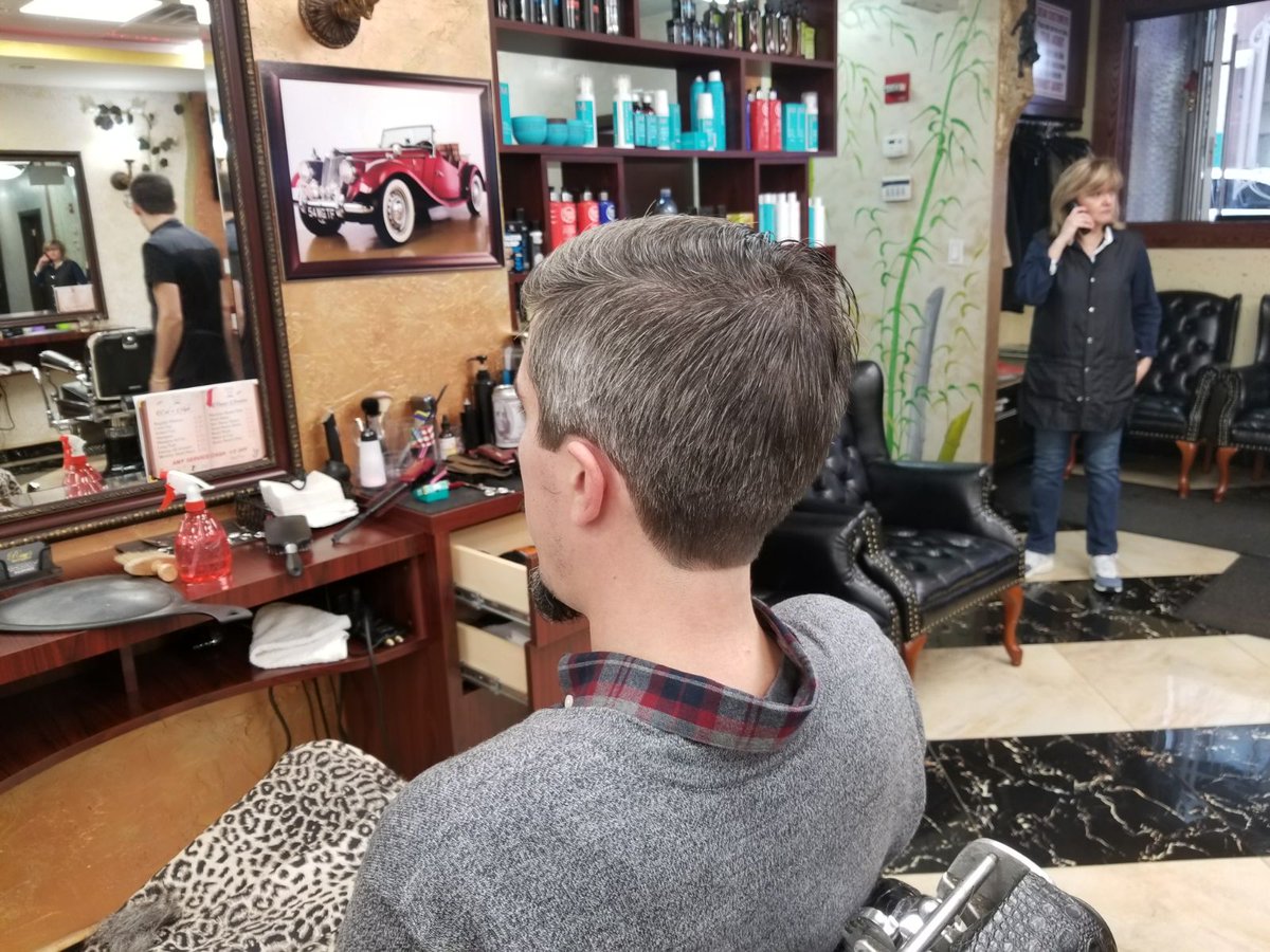 Ray's Barbershop tweet media