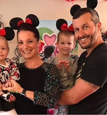 amhaunted's tweet photo. Tonight 9-11pE! Analyzing Colorado family annihilator #ChrisWatts with #DrClarissaCole on #AfterHoursAMTheCriminalCode - Recent horrendous case ripped straight from the headlines https://t.co/Mx3YKHtWq7 @Author_Clarissa https://t.co/rqU5Eho72n