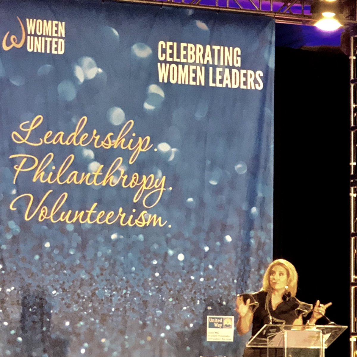 DanielKredensor's tweet photo. What a wonderful evening attending The 2019 #WomenUnited Gala! 
A great way to celebrate the #NextGen of #womenleaders across the Greater #Philadelphia and SNJ region.
Tracy Davidson of NBC Philadelphia was honored! #WomensLeadership #GTLT #LIVEUNITED https://t.co/EqJH7k7q1S