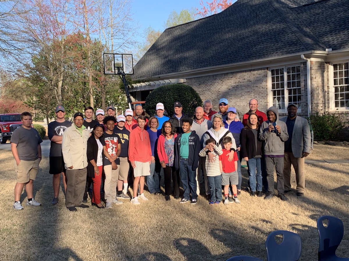 Archer_Golf's tweet photo. Huge thank you to @bdando4 for working with and speaking to us today! Extremely grateful to have him as a resource for us! #osvea https://t.co/s3LUnHGFgs