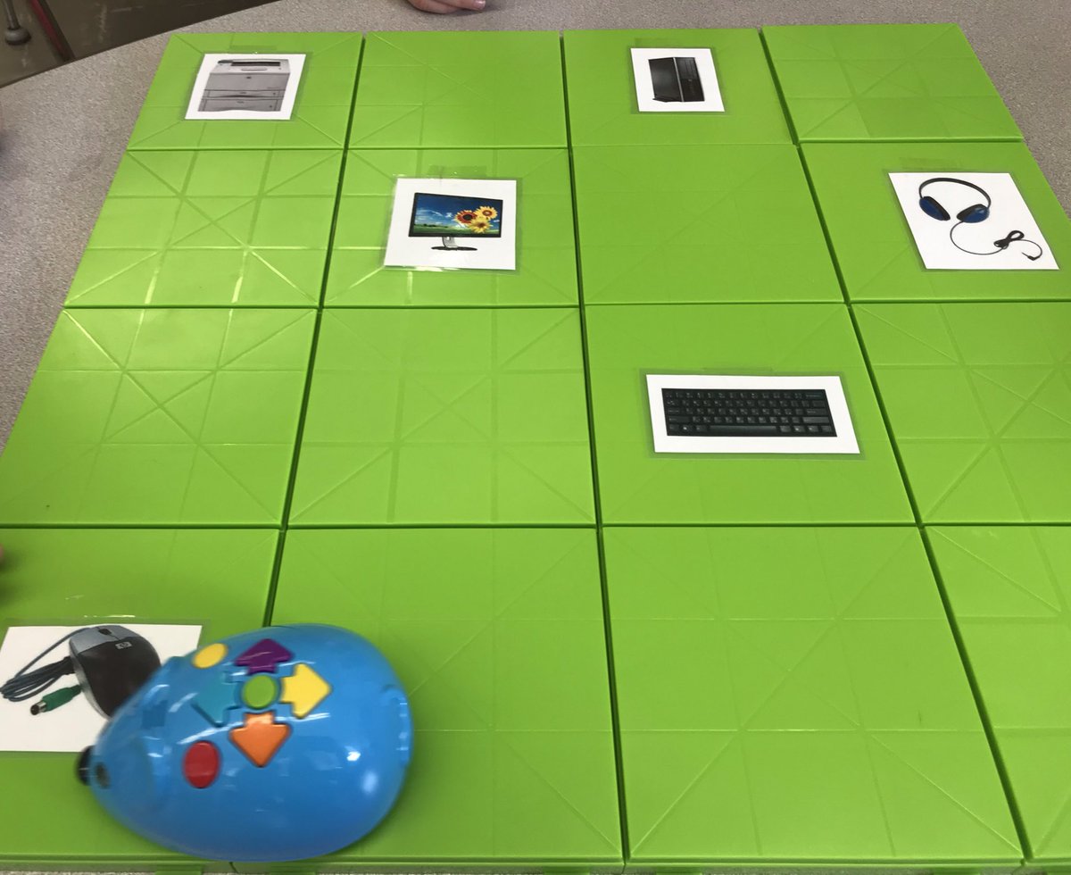 k2techieteacher's tweet image. Ss #coding with “Colby” our #CodeAndGoMouse to practice the parts of the computer. #K2CanToo #STEM #1stChat #Kinderchat #2ndChat #robotics @scranton_robert @NHDiscovery @AtlantisSchool1 @mstecchini1