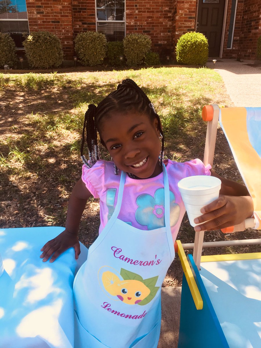 Raising Cameron tweet media